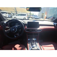 MG-HS-LUXURY 1.5 T-GDI 162 PS