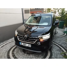 Hatasız 2025 Kangoo Multix ICONIC 1.3 Tce