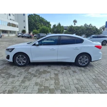 FORD-FOCUS-TITANIUM STIL 4K 1.5LEBLUE 115PS AT GSR