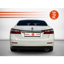 RENAULT-LATITUDE-EXECUTIVE 1.5 DCI 110 BG EDC EURO5