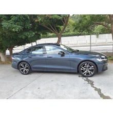 VOLVO-S60-B5 AWD 250HP PLUS, DARK