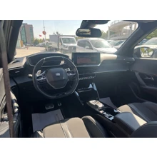 PEUGEOT-2008-GT 1.2 PURETECH 130HP EAT8