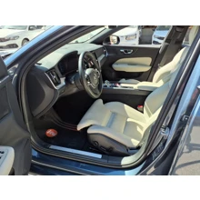 VOLVO-S60-B5 AWD 250HP PLUS, DARK