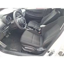 HYUNDAI-BAYON-1.4 MPI 100 PS JUMP BENZİN OTOMATİK