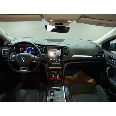 RENAULT-MEGANE-SEDAN ICON 1.3 TCE 140 bg EDC görsel 7