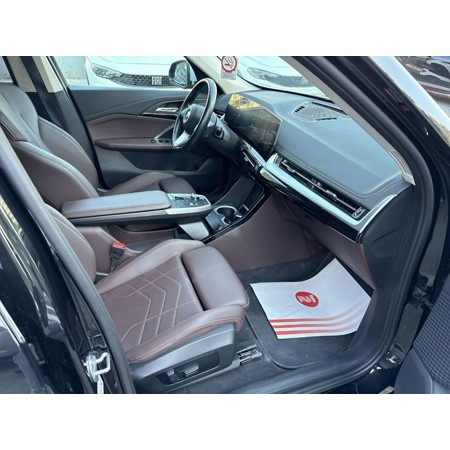 BMW-IX1-EDRIVE20 X-LINE AT - 2