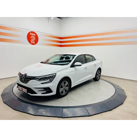 RENAULT-MEGANE-SEDAN TOUCH 1.3 TCE 140 BG EDC görsel 3