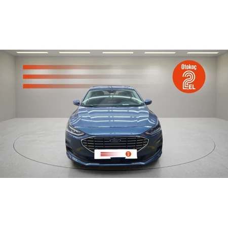 FORD FOCUS TITANIUM