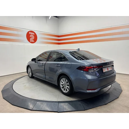TOYOTA-COROLLA-1.5 DREAM MULTIDRIVE S Benzin EU6 D Sedan İÇTEN YANMALI görsel 8
