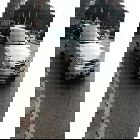 Masrafsız | Aile Aracı | Ağır Hasarsız | 2010 Hyundai Accent Era - 2
