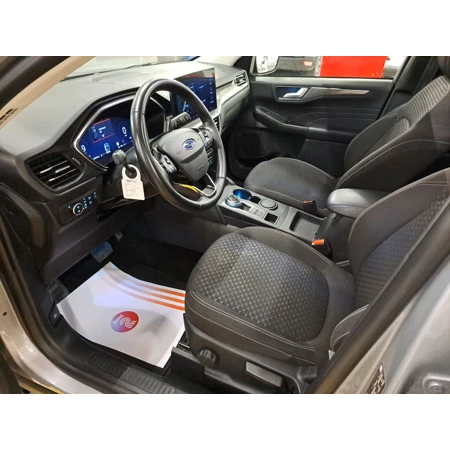FORD-KUGA-TITANIUM 1.5L ECOBOOST 186PS 8İLERİ AT görsel 4