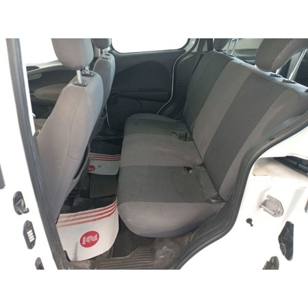 FORD-TOURNEO COURIER-1.5 L TDCI 95PS EU6 DELUXE - 2