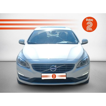 VOLVO-S60-T3 152 HP ADVANCE GEARTRONIC - 2