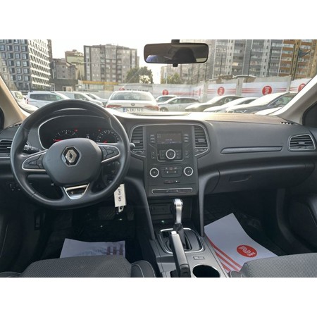 RENAULT-MEGANE-SEDAN JOY 1.5 BLUE DCI 115 bg EDC - 3