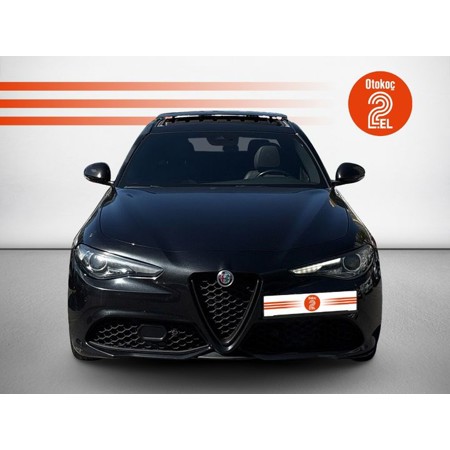 ALFA ROMEO-GIULIA-2.0 280HP VELOCE AWD BENZİNLİ OTOMATİK - 2