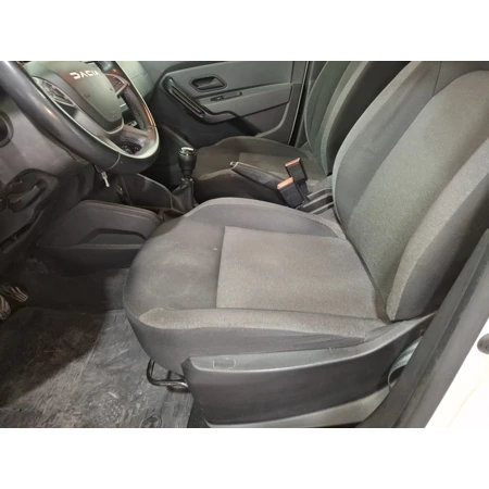 DACIA-DUSTER-ESSENTIAL 1.3 TCE 150 BG 4x4 görsel 11