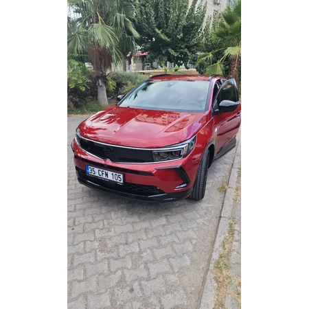 Opel GRANDLAND 2024 44.000 km