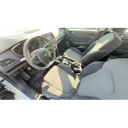RENAULT MEGANE 2019 MODEL HATASIZ görsel 6
