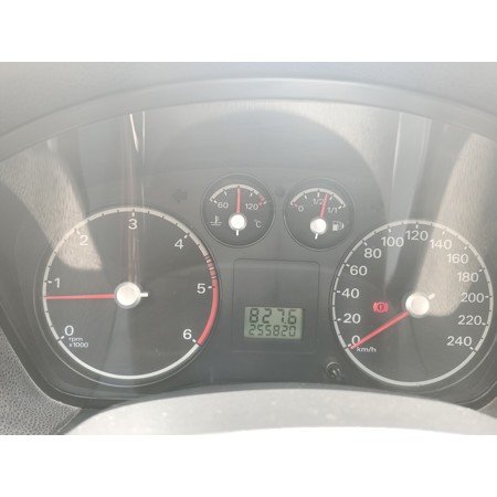 Ford Focus 2007 trend 110 HP tramer kaydı sıfır - 1