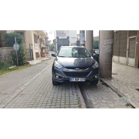 Sahibinden temiz kullanışlı bakımları yapılmış aile arabası  - 1