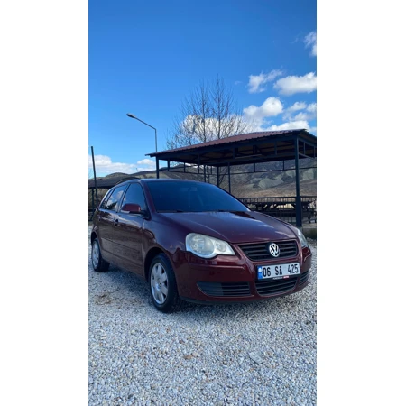VOLKSWAGEN POLO COMFORTLINE