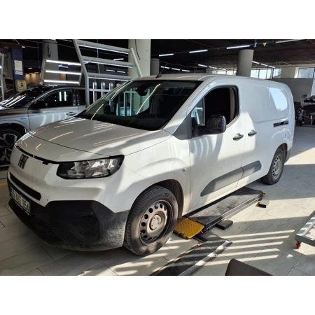 FIAT-DOBLO CARGO-CARGO MAXI 1.5 130 HP BLUEHDI E6.4 AT S4 görsel 2