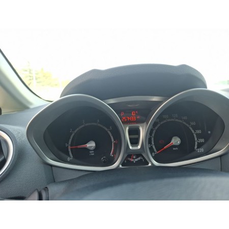 FORD-FIESTA-5K 1.4i OTOMATİK TITANIUM - 3