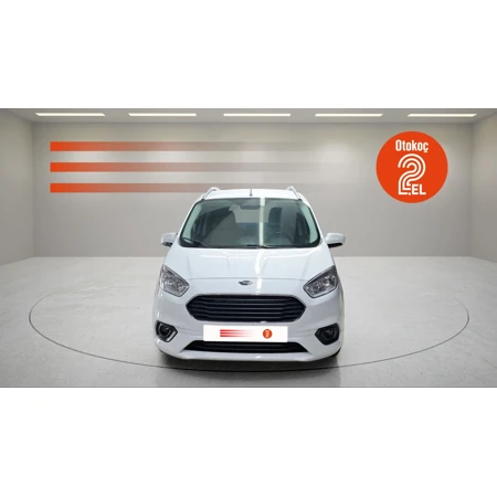 FORD TOURNEO COURIER TITANIUM