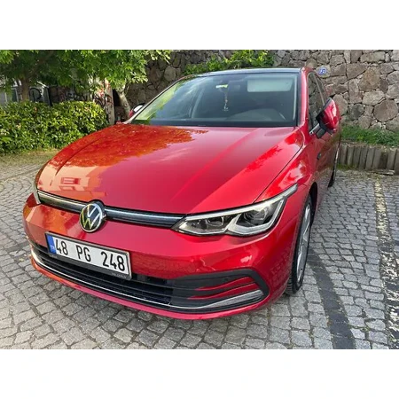 VOLKSWAGEN GOLF STYLE