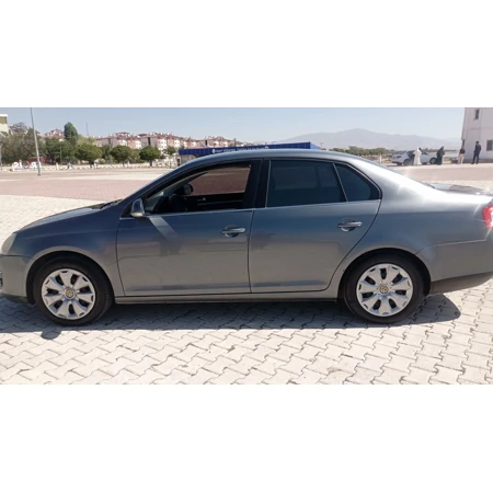 Volkswagen JETTA 2010 293.000 km 1
