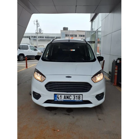 FORD-TOURNEO COURIER-1.0L ECOBOOST 100PS TITANIUM PLUS BENZİN