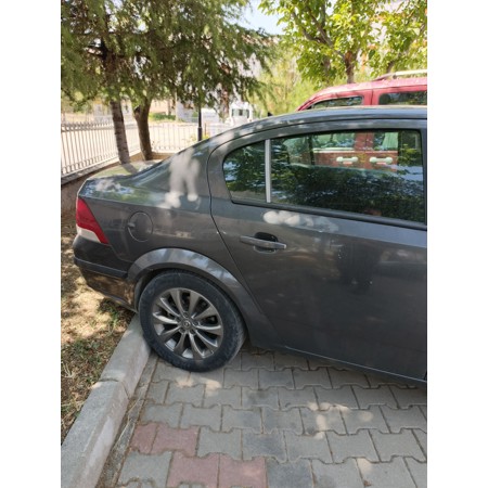 2012 model Astra H kasa enjoy plus  - 3