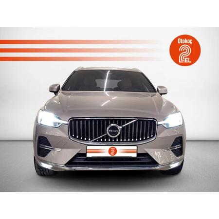 VOLVO XC60 PLUS BRIGHT