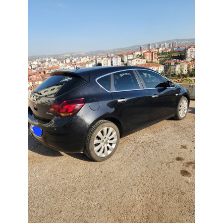 Sahibinden Otomatik Astra 1.4 Turbo - 2