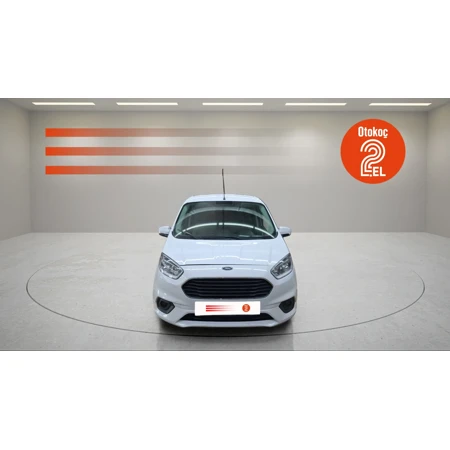 FORD TOURNEO COURIER TITANIUM
