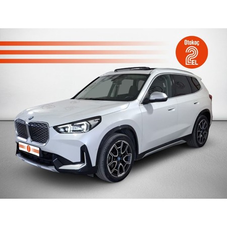 BMW-IX1-EDRIVE20 X-LINE AT - 3