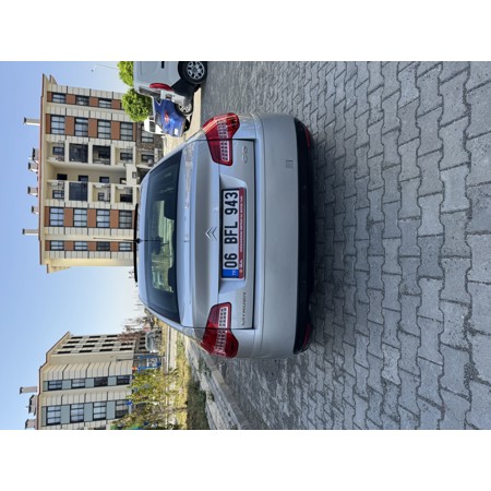 Polis Memurundan temiz araç - 2