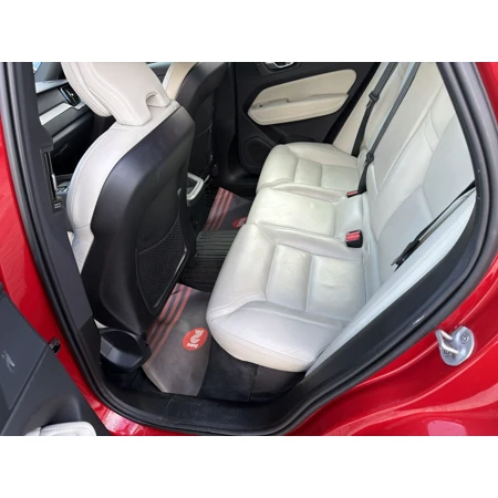 VOLVO-XC60-B5 AWD PLUS DARK görsel 6