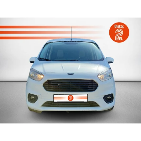 FORD TOURNEO COURIER TITANIUM