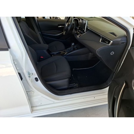 TOYOTA-COROLLA-1.8 HYBRID DREAM E-CVT - 2