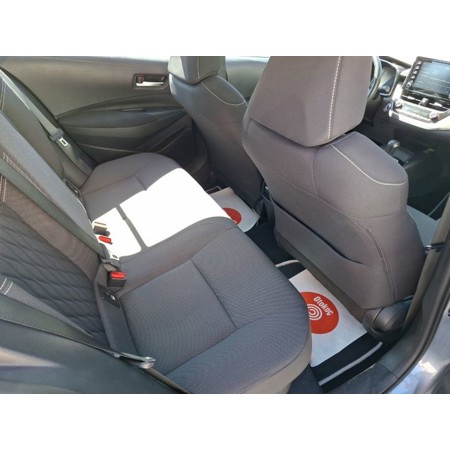 TOYOTA-COROLLA-1.8 HYBRID DREAM E-CVT - 2