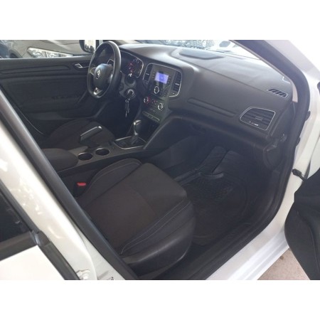 RENAULT-MEGANE-SEDAN JOY 1.5 BLUE DCI 115 bg EDC - 3