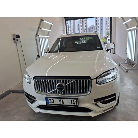 VOLVO-XC90-B5 AWD PLUS BRIGHT