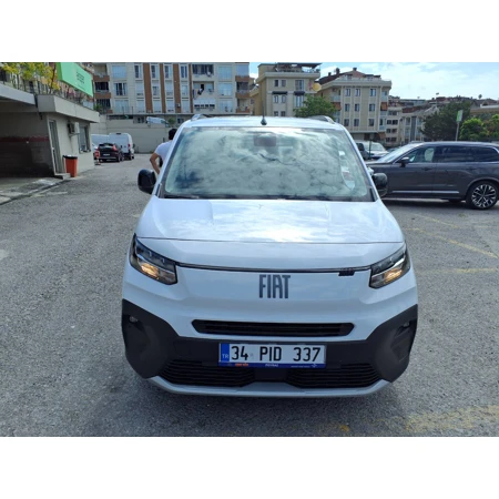 Fiat DOBLO CARGO 2025 11.783 km