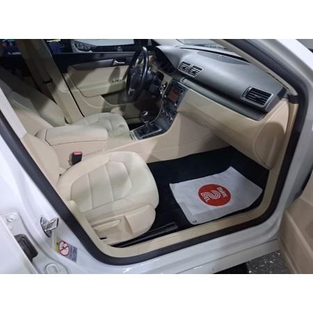 VOLKSWAGEN-PASSAT-1.6 TDI BMT 105 HP COMFORTLINE - 1