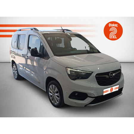 OPEL-COMBO-1.5 DİZEL 130HP AT-8 LIFE ULTIMATE - 1