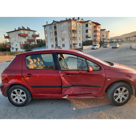 Temiz Aile Arabası  - 1