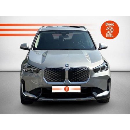 BMW-IX1-EDRIVE20 X-LINE AT - 2
