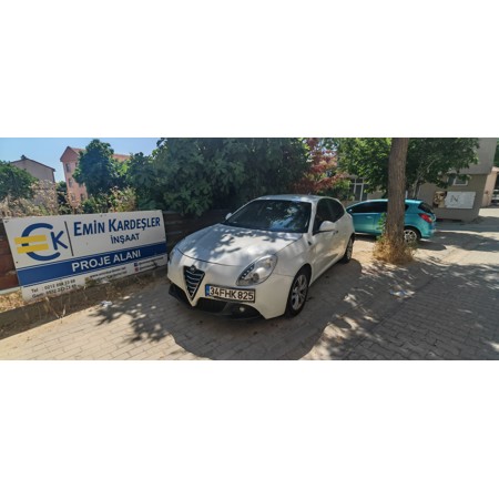 Alfa Romeo Giulietta - 3
