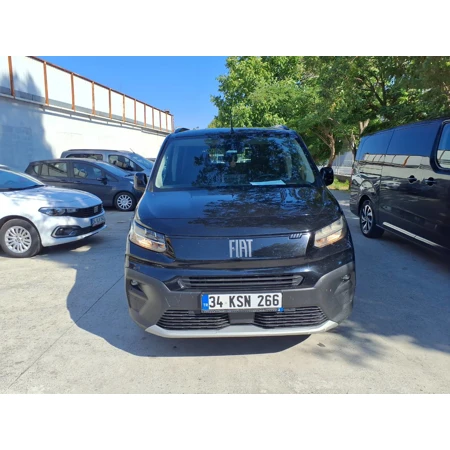 Fiat DOBLO CARGO 2024 78.418 km 1